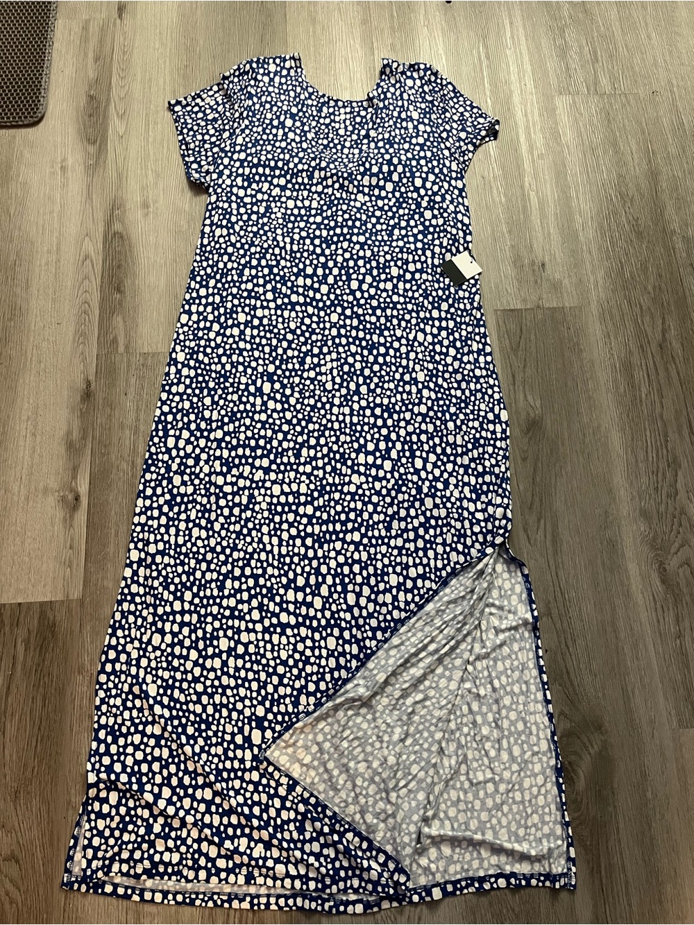🔥216–NWT Eloquii Navy and White Dot Maxi Dress - Short Sleeve